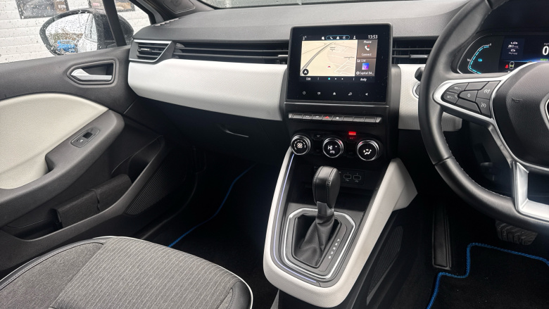 Renault Clio 1.6 E-TECH full hybrid 145 Techno 5dr Auto Hybrid Hatchback